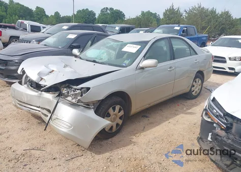 2003 Toyota Camry Le from USA, damaged, VIN 4T1BE32KX3U144402